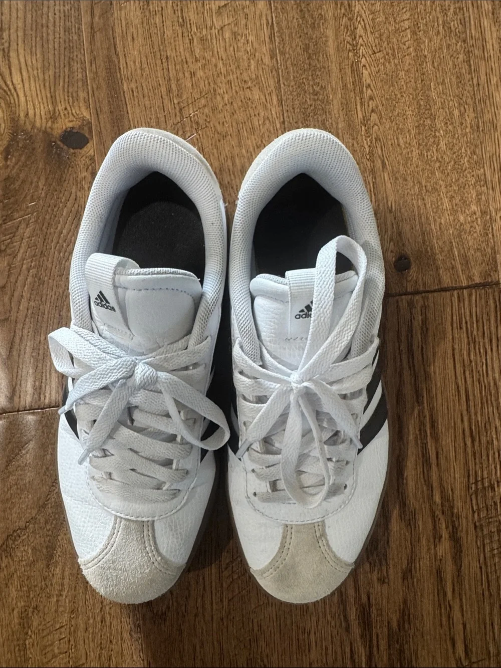 adidas White & Black Three-Stripe Sneakers Sz 6.5